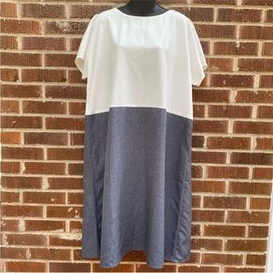 A dip of Darling Color block white/grey tunics midi dress with pockets Size 3XL
